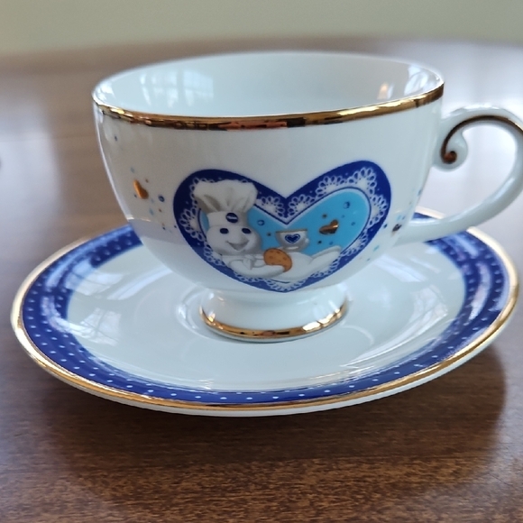 The Pillsbury Doughboy Porcelain Teacup Set of 4 - Picture 10 of 15